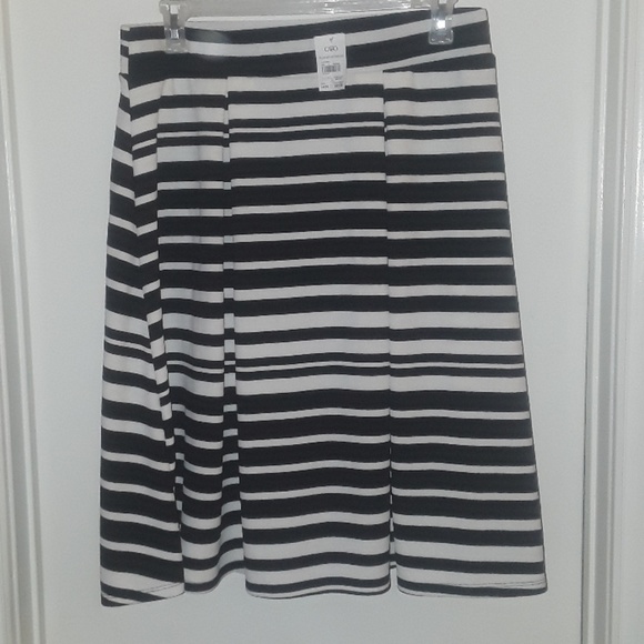 Women's skirt - Picture 1 of 2